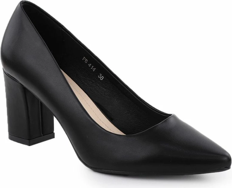 Këpucë me takë të trashë për femra LEONE PB414, të zeza