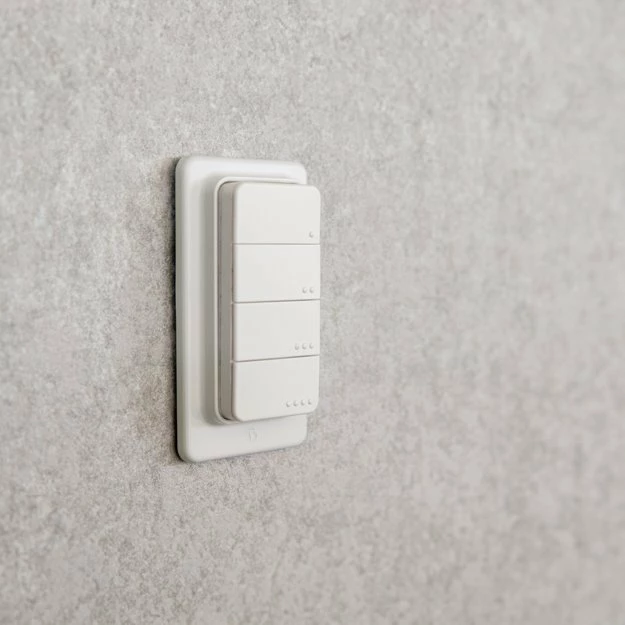 Telekomandë inteligjente Shelly Blu RC Button 4 BLURCButton4, 4 butona/16 aksione, Bluetooth BLE, me mbajtëse magnetike, e bardhë