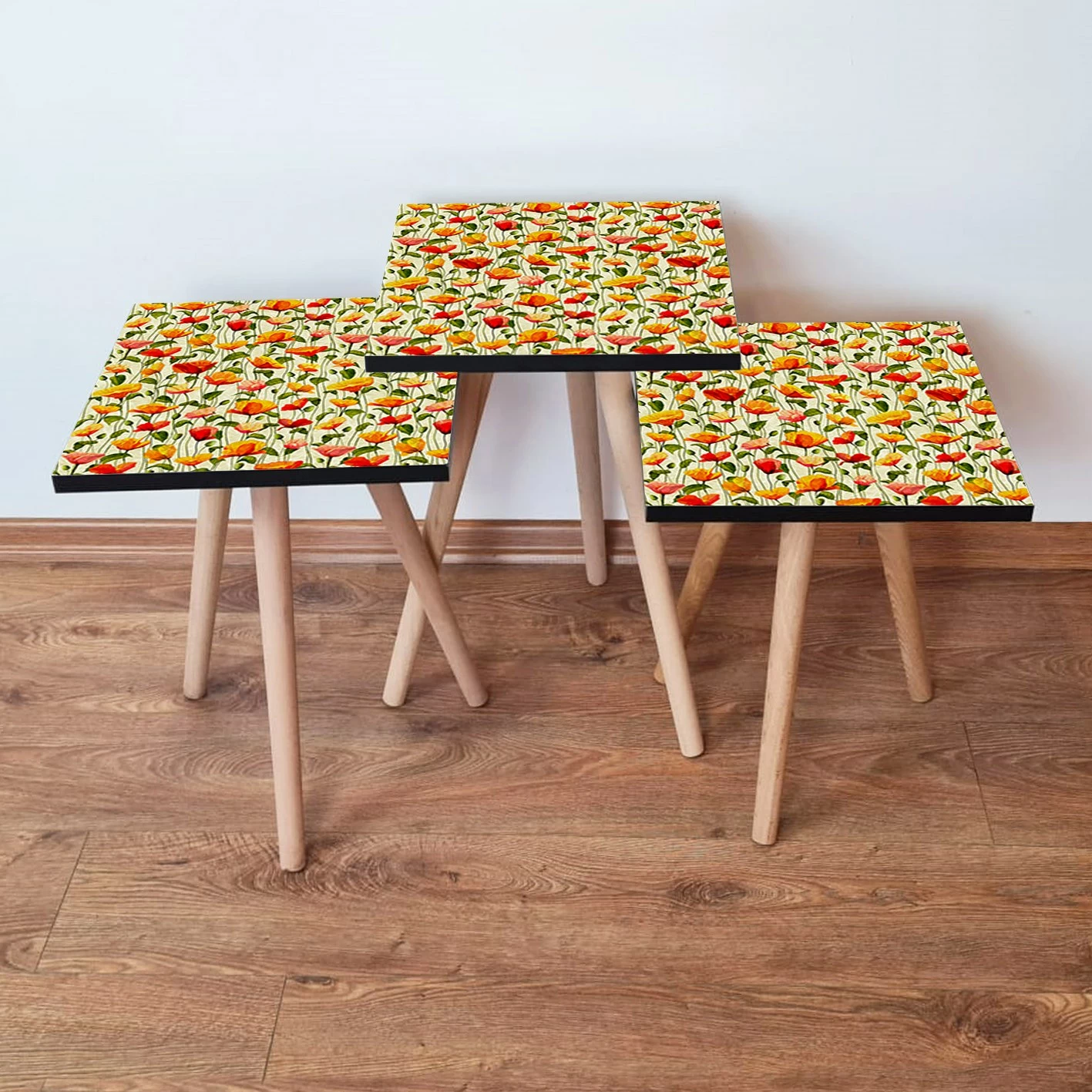 Set tavolinash të vendosshme, shumëngjyrëshe, Skye Decor, 3Shp248, 3 copë