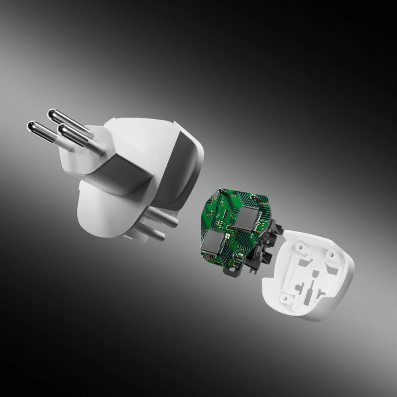 Adapter udhëtimi universal SBS CH, i bardhë