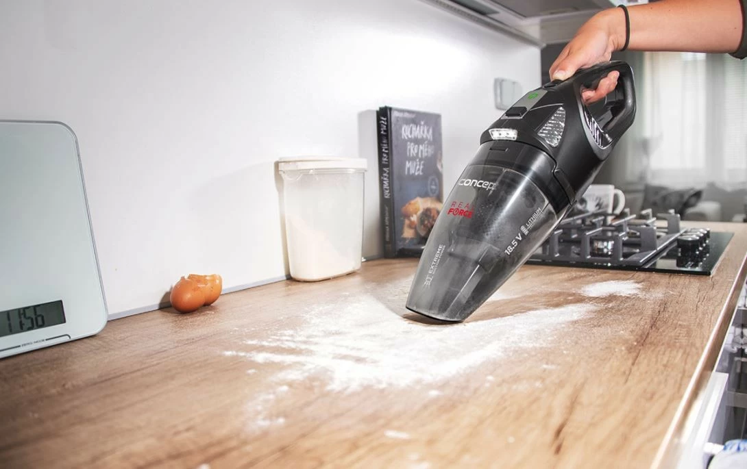 Fshesë dore Concept VP4380, pa kabllo, 0.45L, 18.5V, e zezë, me aksesorë