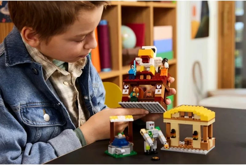 Set LEGO Minecraft për fëmijë