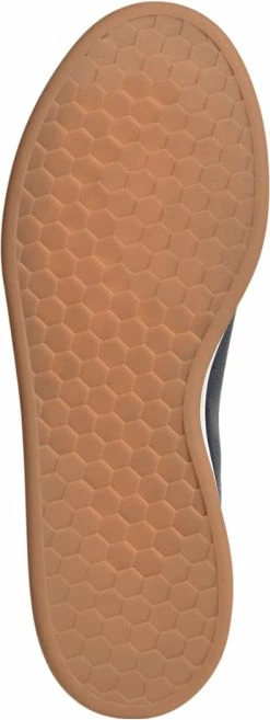 Atlete për meshkuj adidas Urban Court IH4111 [Madhësia: 44]