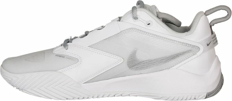 Atlete për meshkuj Nike, të bardha