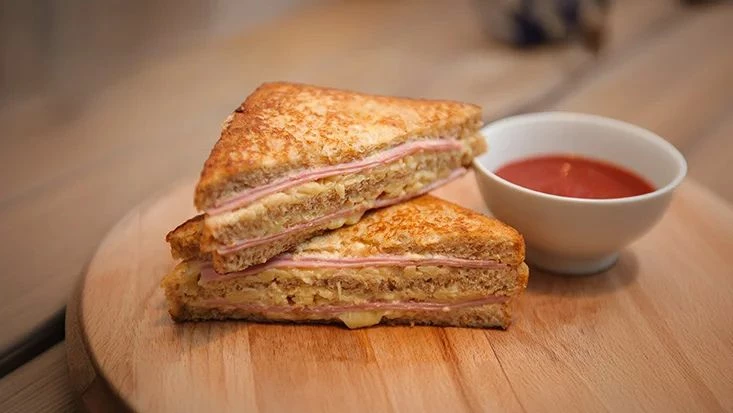 Gril elektrik tavoline AIWA KAMADO ASM-1500G 1500W, 27x18 cm, hapje 180°, i zi/argjendtë