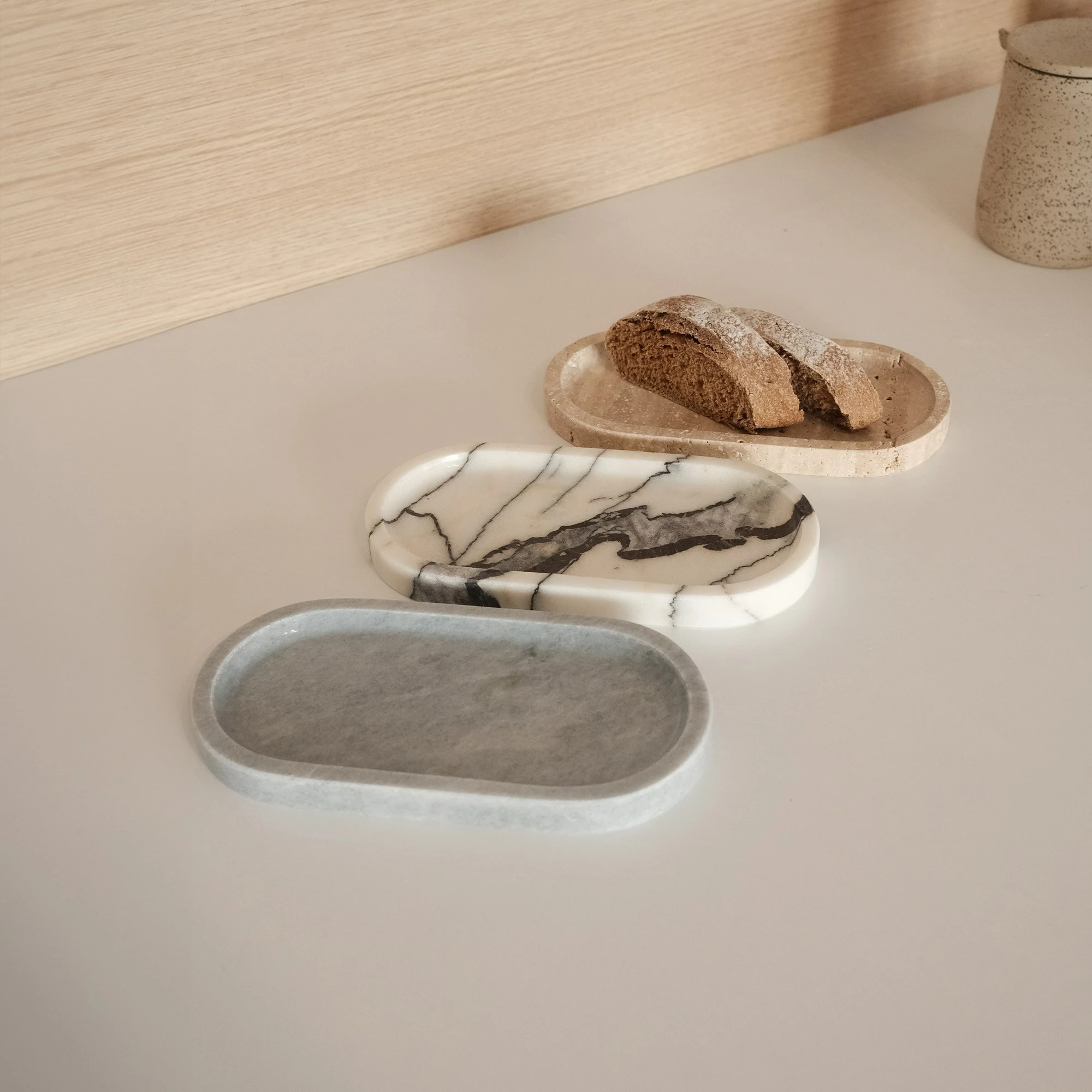 Set pjatash dekorative prej mermeri, 3 copë