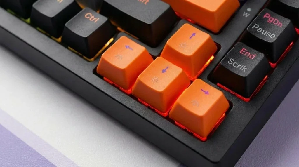 Tastierë magnetike Savio Astral, 75%, Outemu White Jade, RGB, USB-C kabllo e shkëputshme, gri-zi
