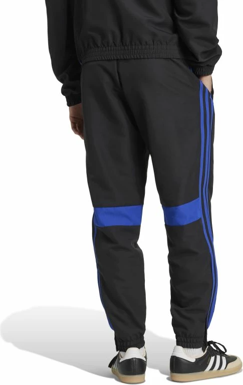 Pantallona sportive adidas për meshkuj