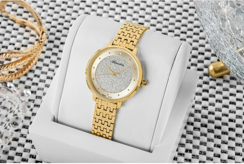 Orë dore për femra Adriatica, ari