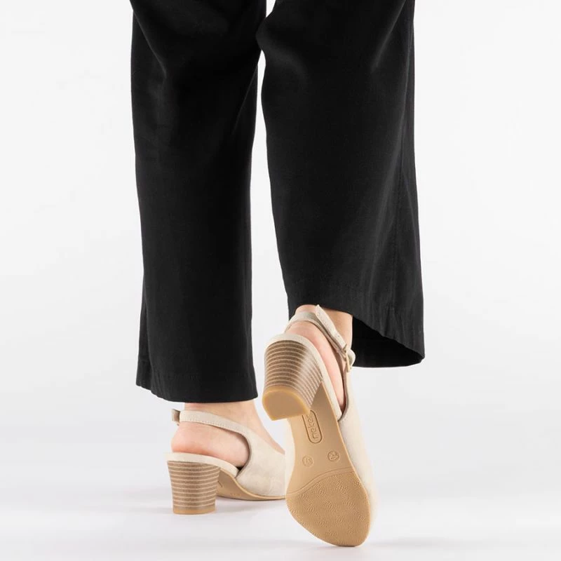 Këpucë Rieker femra, bezhë