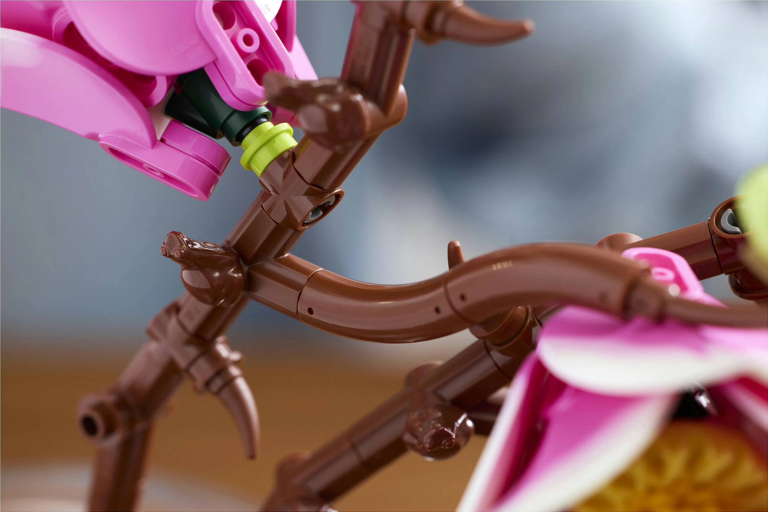 Set ndërtimi LEGO Botanicals Magnolia Branches 11510, 435 copë, 18+, shumëngjyrësh
