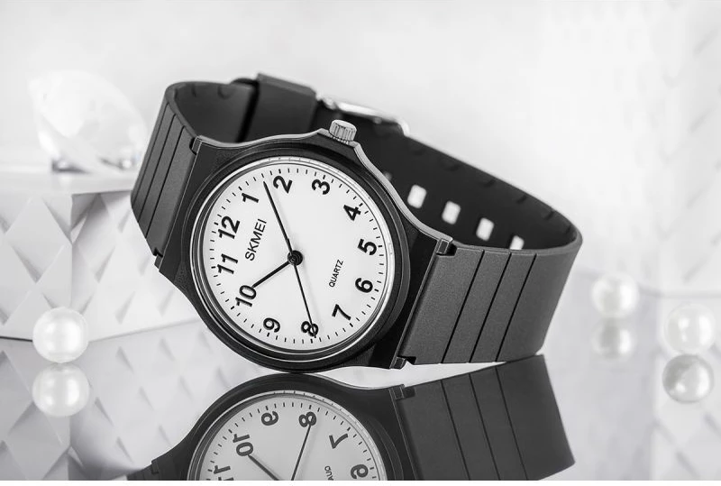 Orë dore unisex Skmei, e zezë