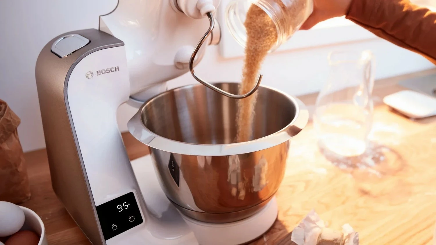 Procesor ushqimi Bosch MUM5XW20, 3.9l, 1000W, bardhë dhe bezhë