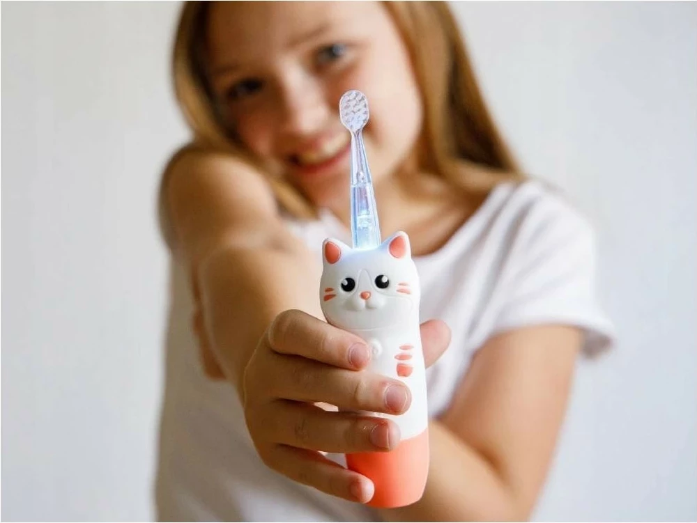 Furçë dhëmbësh sonike InnoGio GIOcat 2+, 20.000 lëvizje/min, IPX7, portokalli