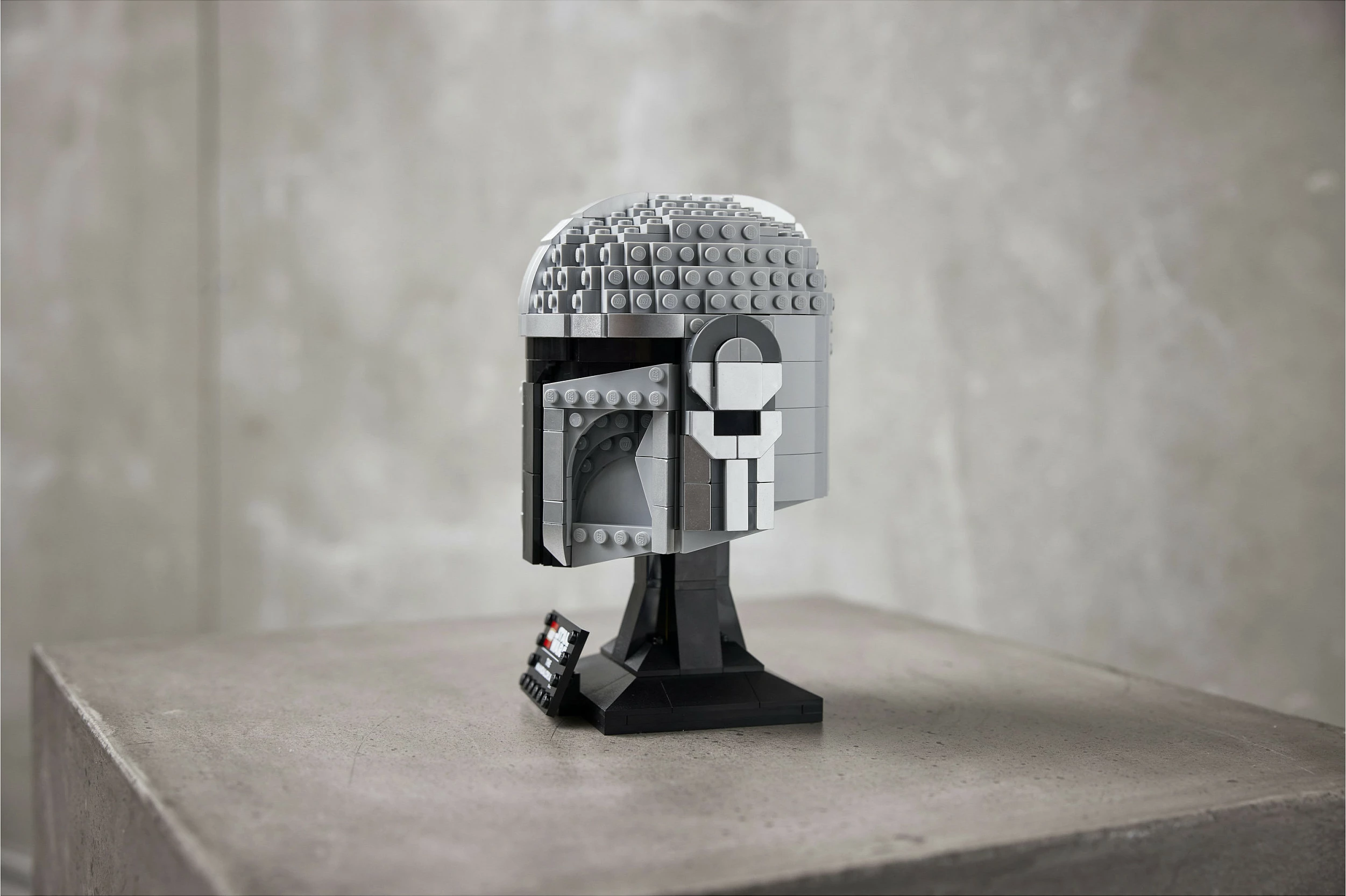 Set ndërtimi LEGO Star Wars The Mandalorian Helmet, 584 pjesë, shumëngjyrësh