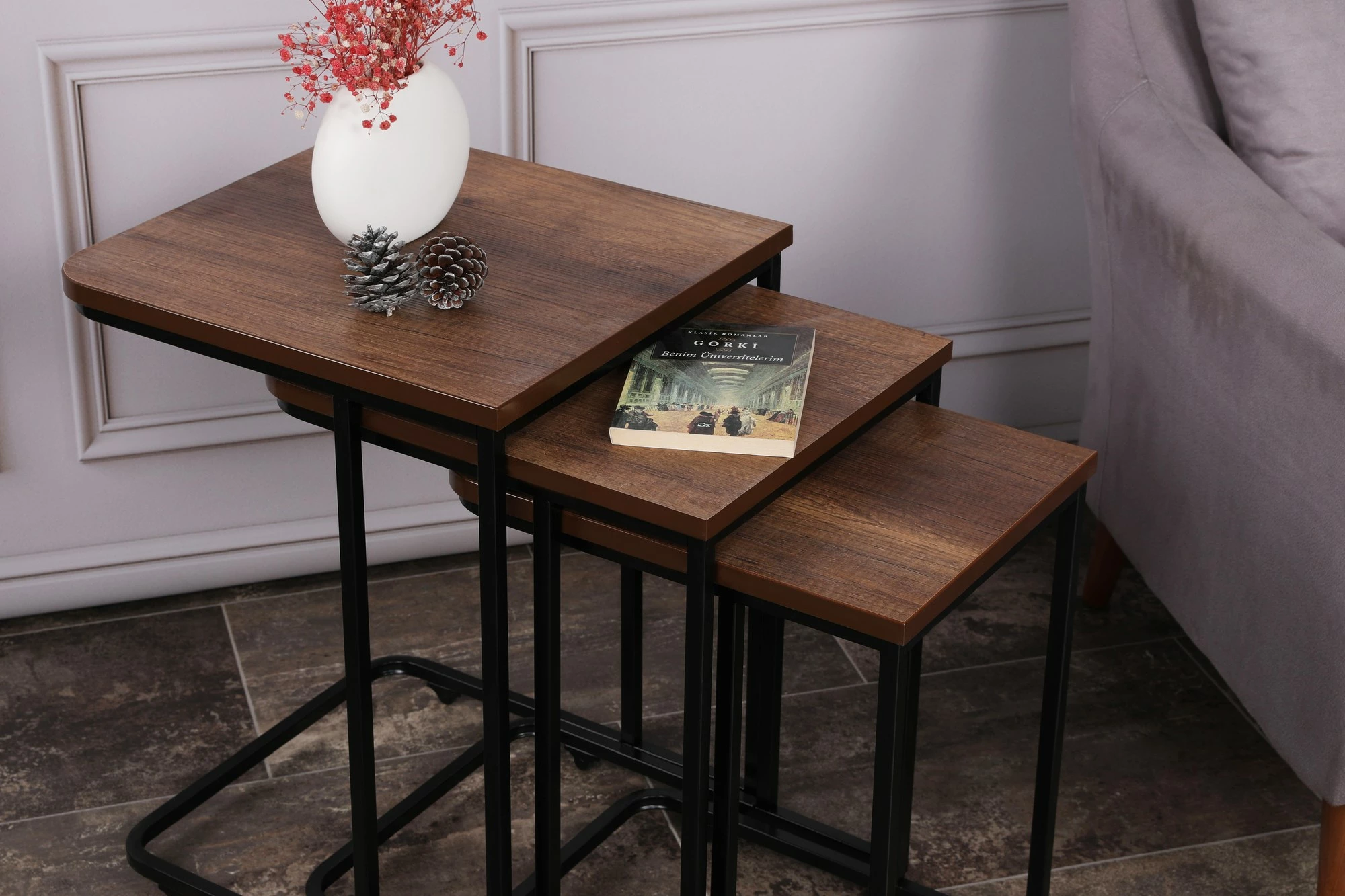 Set tavolinash ndihmëse (3 copë), Hanah Home, metal, ngjyrë arre e zezë, 9401