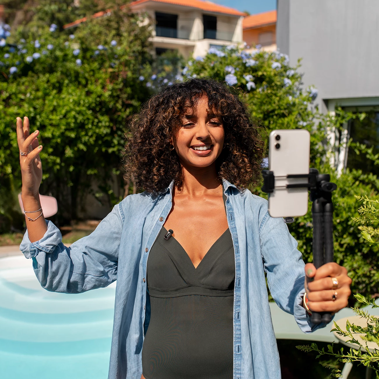 Sistem mikrofonash wireless BOYA Mini 2-01 2.4GHz 48kHz/24-bit 2x transmitter + 2x receiver USB-C/Lightning, i zi