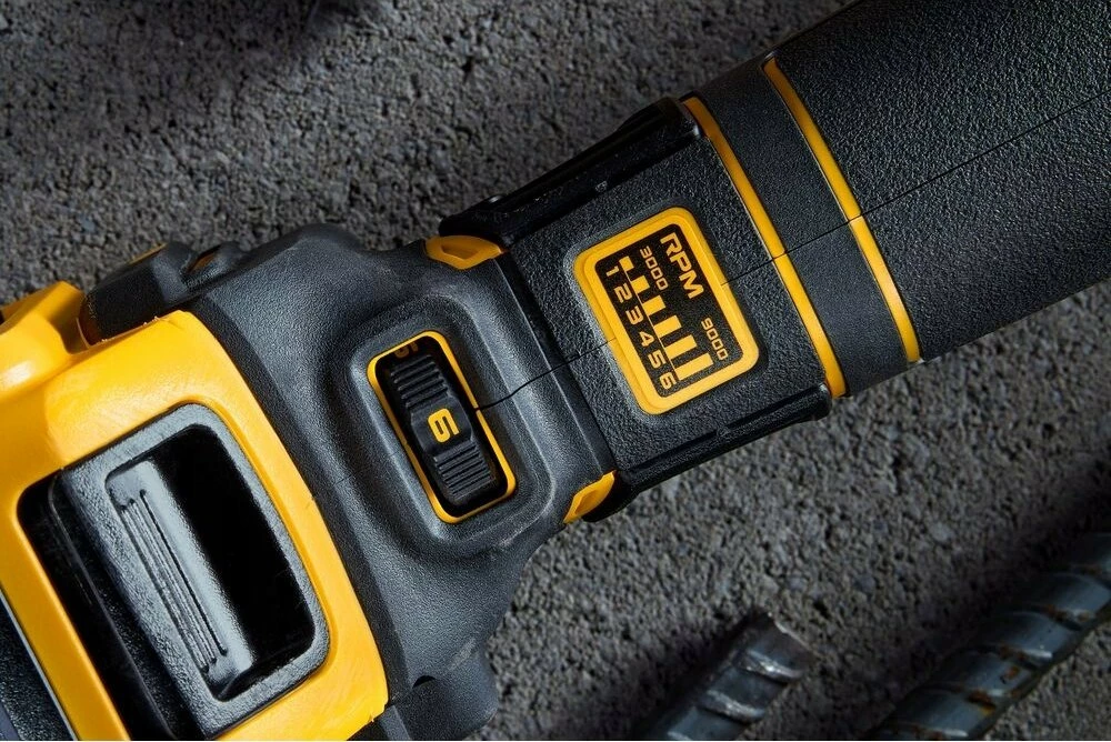 Mulli këndor DeWalt DCG409VSNT 18V XR FlexVolt Advantage, 125mm, shpejtësi variabile, pa bateri/karikues, me kuti TSTAK, e verdhë/zezë