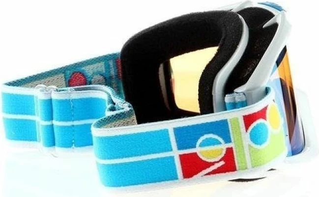 Syze bore Yakimasport, të bardha