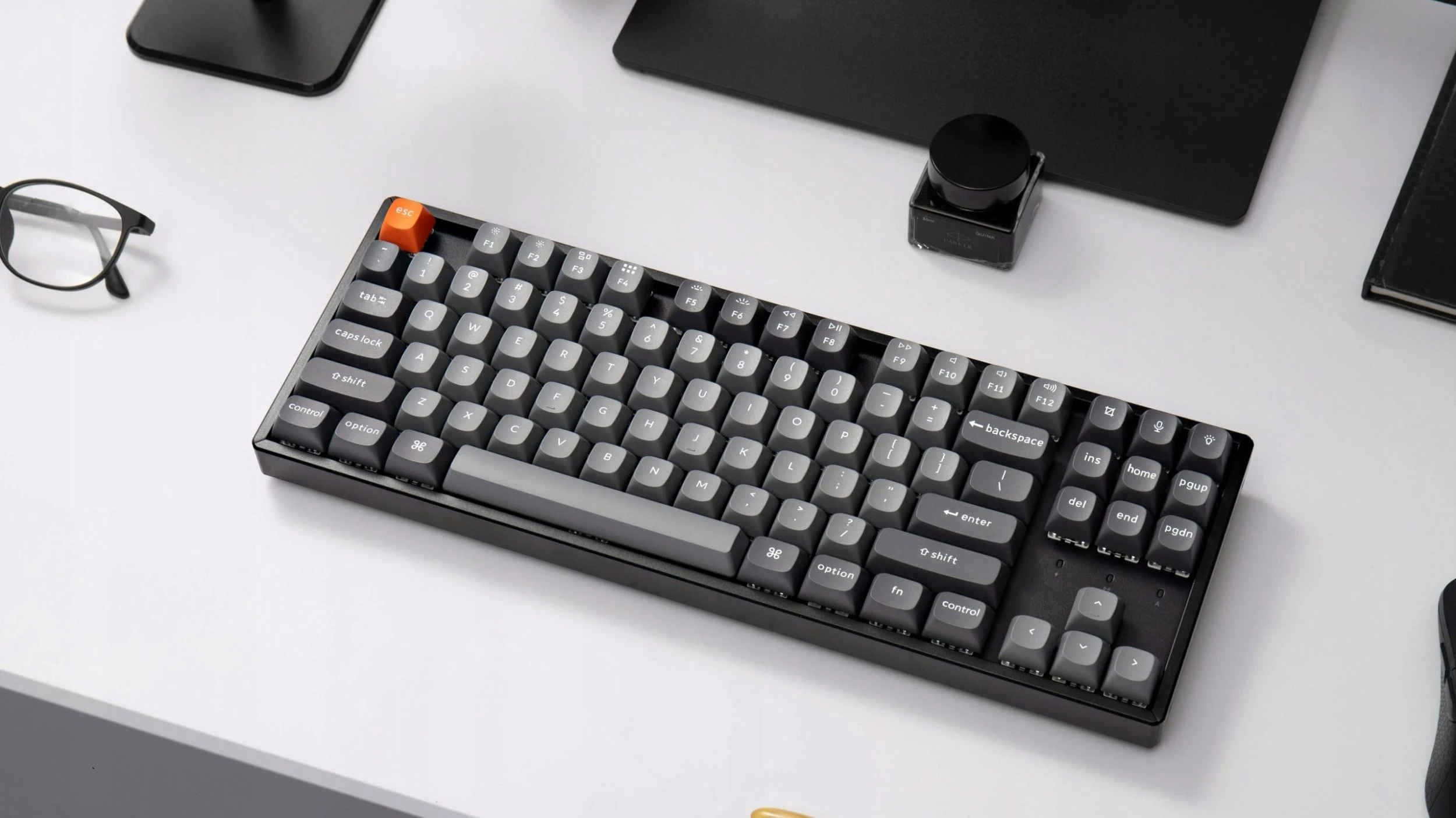 Tastierë mekanike Keychron K8 Max K8M-J3, TKL 80%, QMK/VIA, USB-C/2.4 GHz/Bluetooth 5.1, RGB, switch Keychron Super Brown, kornizë alumini, e zezë