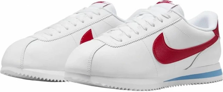 Atlete Nike femra, të bardha