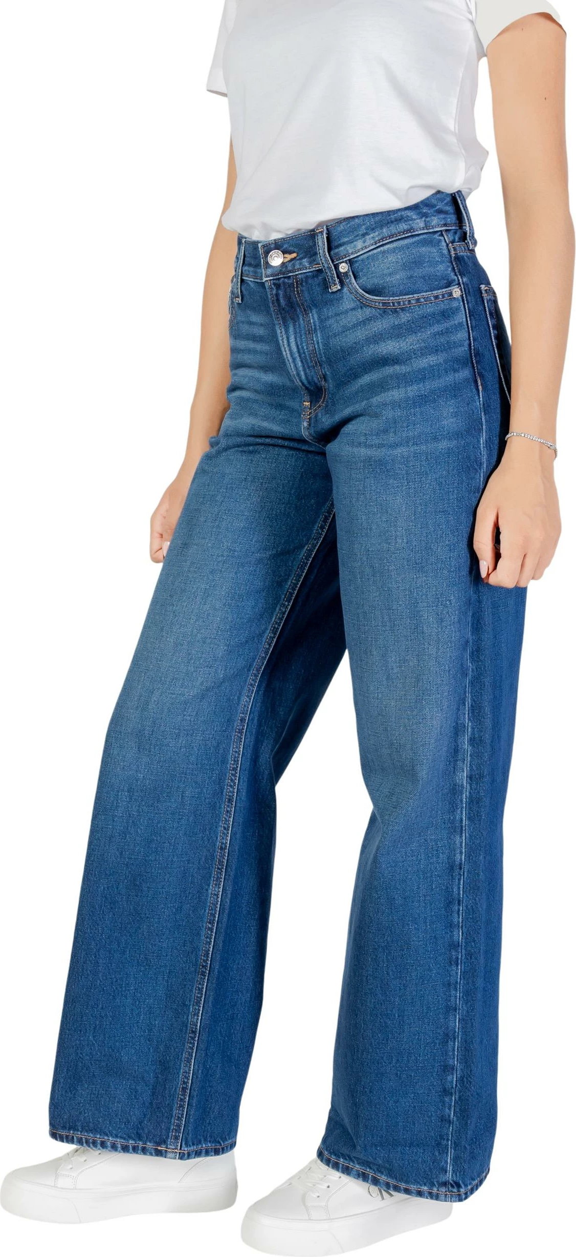 Xhinse baggy për femra Calvin Klein Jeans LOW RISE BAGGY CANAR LV047D716G, denim [Madhësia: W27]