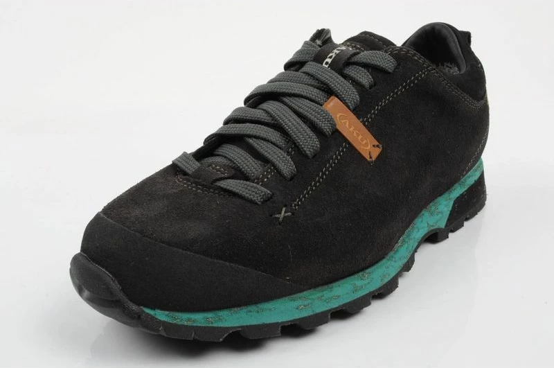 Atlete trekking për femra Aku, të zeza