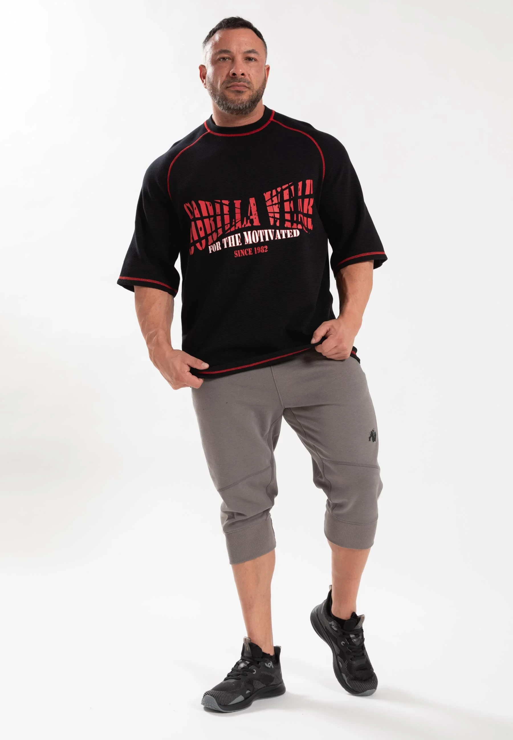 Finley Oversized T-Shirt - Black/Red [Madhësia: 2XL]