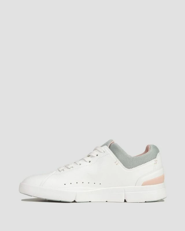 Atlete femra On Running, të bardha