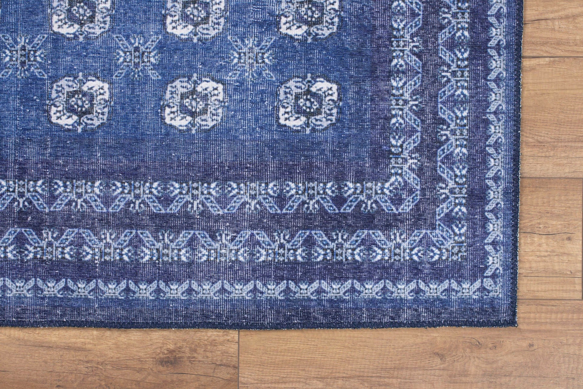 Qilim (230 x 330) Conceptum Hypnose, Blues Chenille - e kaltër e errët AL 277