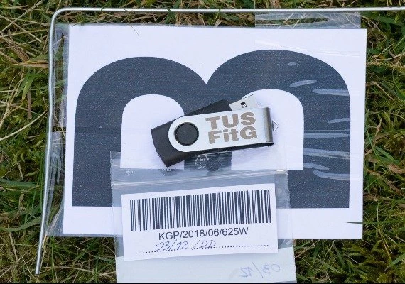 The USB Stick Found in the Grass EN Global