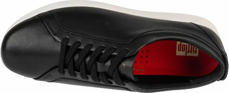 Atlete femra FitFlop, të zeza