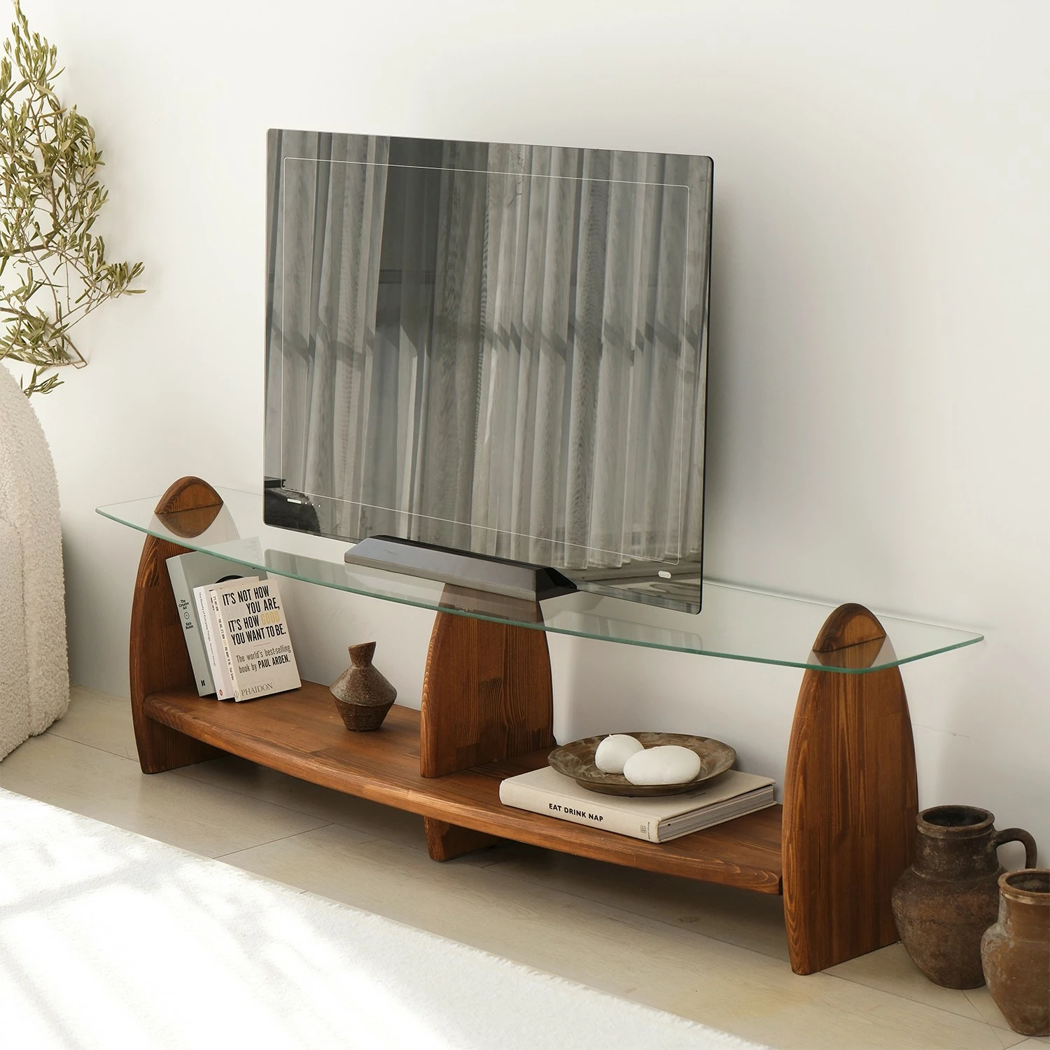 Komodë TV Skye Decor, ngjyrë gështenjë, xham transparent