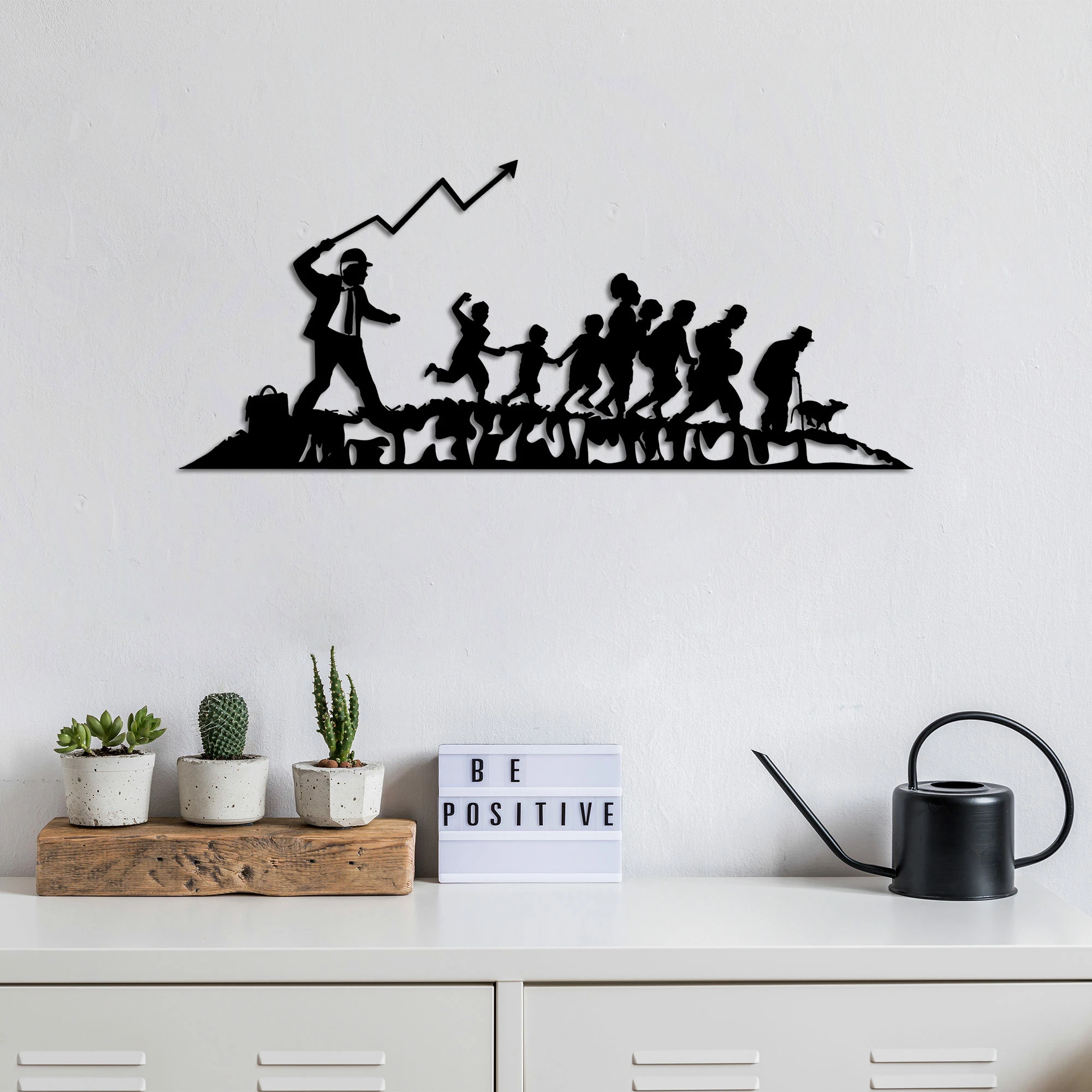 Aksesor dekorativ muri prej metali, Wallity Banksy - 5, ngjyrë e zezë, 30x70cm