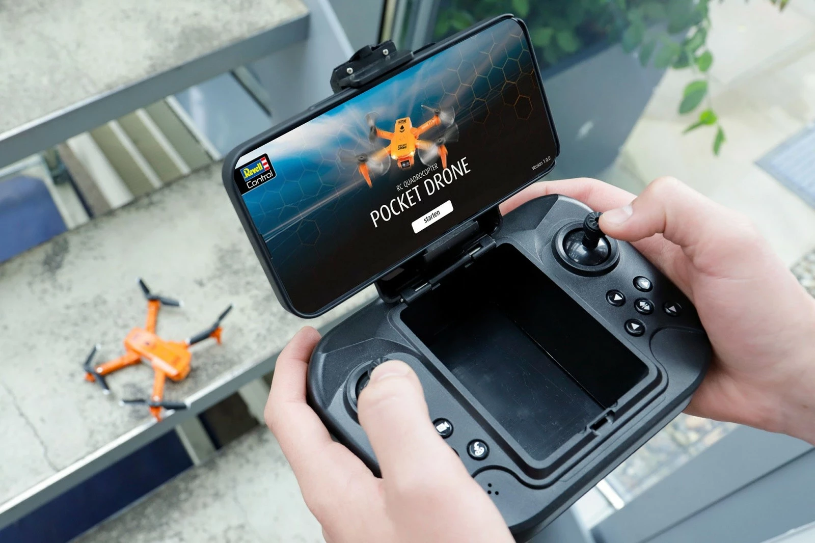 Dron Revell RC Pocket Drone, me telekomandë, kamerë 720p, portokalli/zi