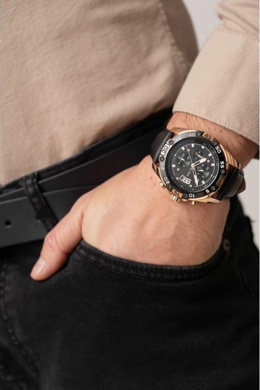 Orë dore për meshkuj Paul Lorens, e zezë