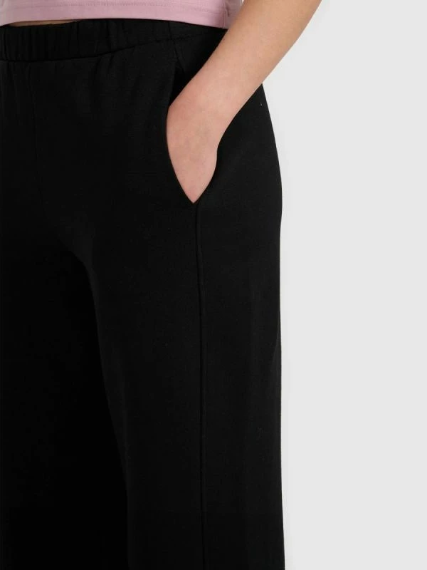 Pantallona sportive për femra 4F, të gjëra