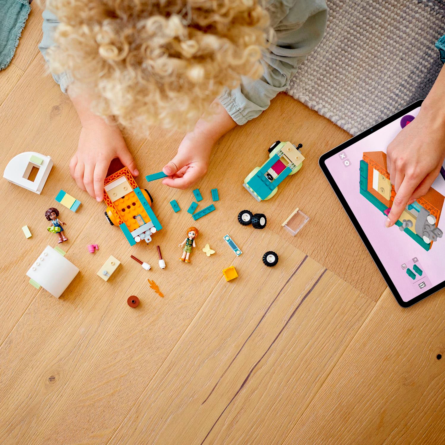 LEGO Friends Holiday Camping Trip Camper Van 41726