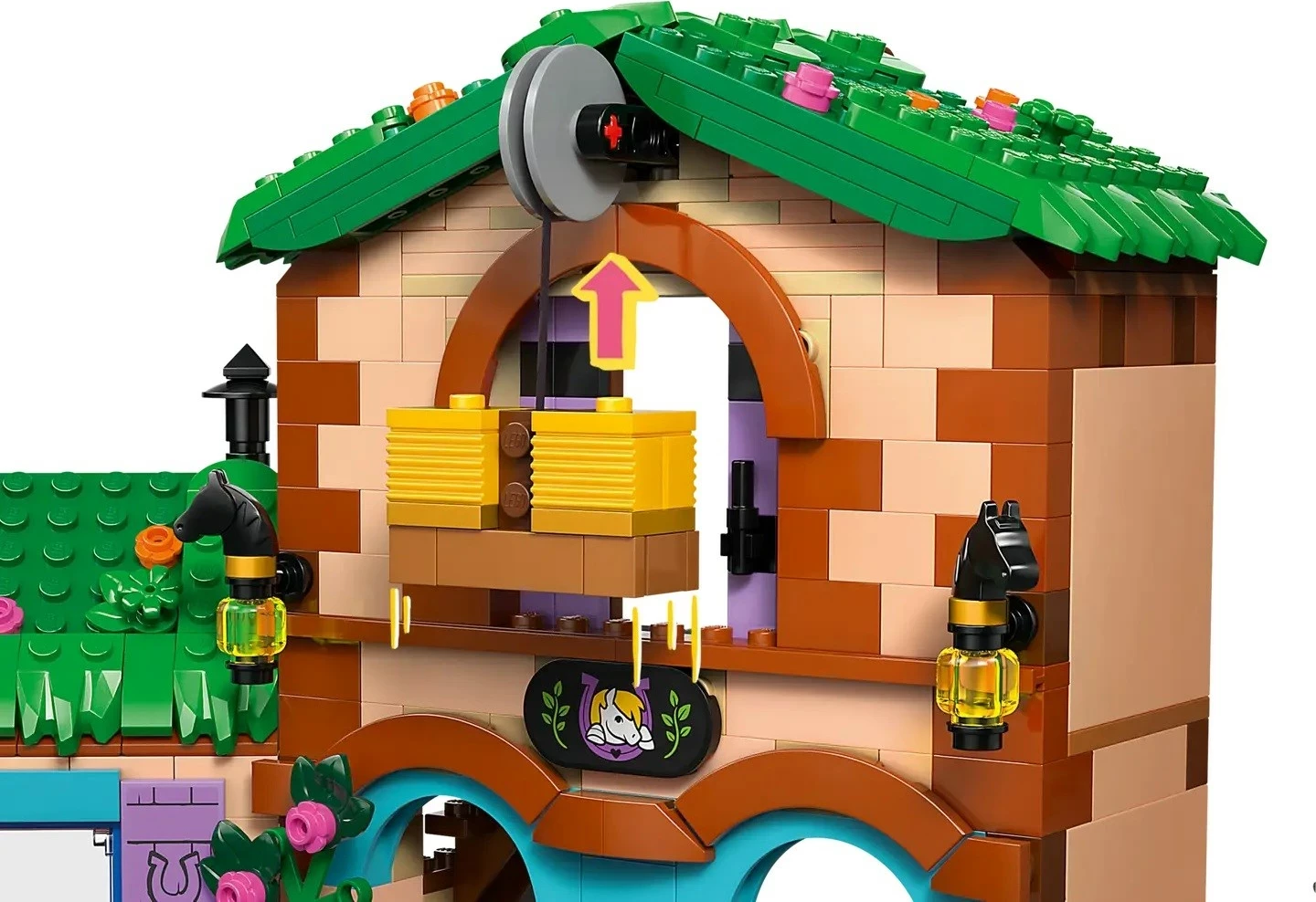Set LEGO Friends Pony Ranch & Stable 42654, 727 pjesë, për fëmijë 7+