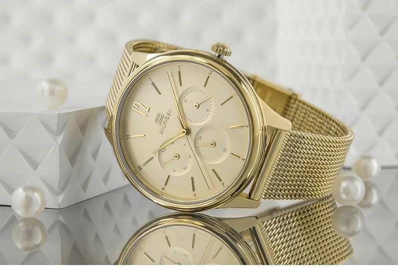 Orë dore për femra Tommy Hilfiger, ari
