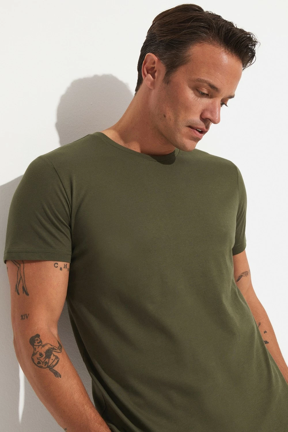 Maicë për meshkuj June