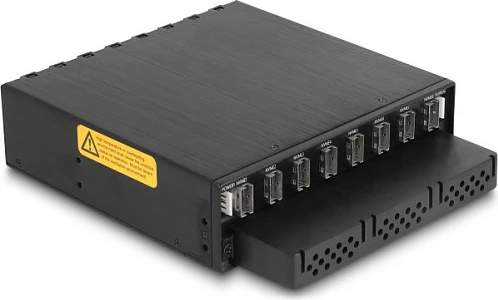 Rack mobil 5.25″ DeLOCK për 8x SSD M.2 NVMe, PCIe 4.0, Slim SAS SFF-8654, metal, i zi