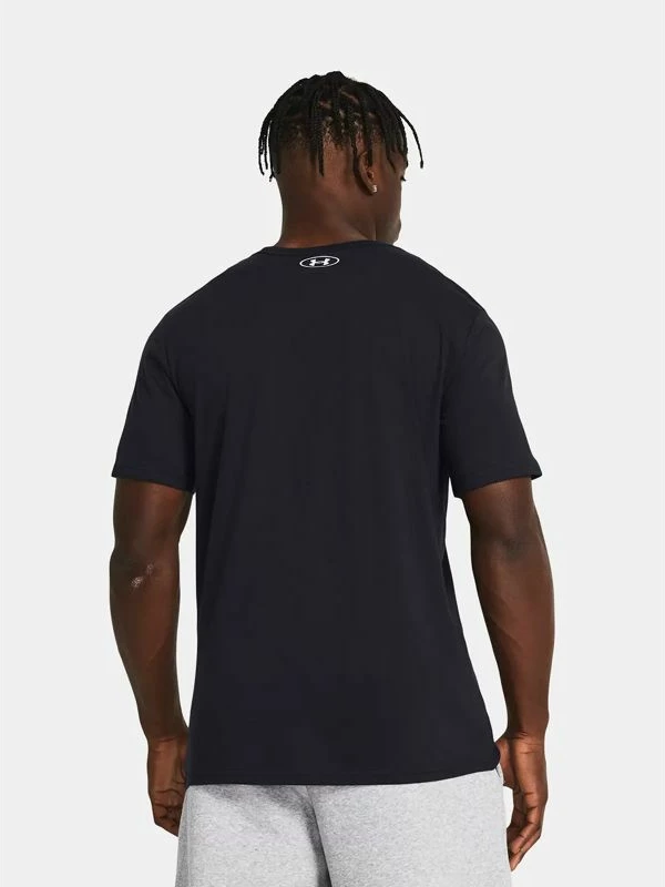 Maicë për meshkuj Under Armour, e zezë
