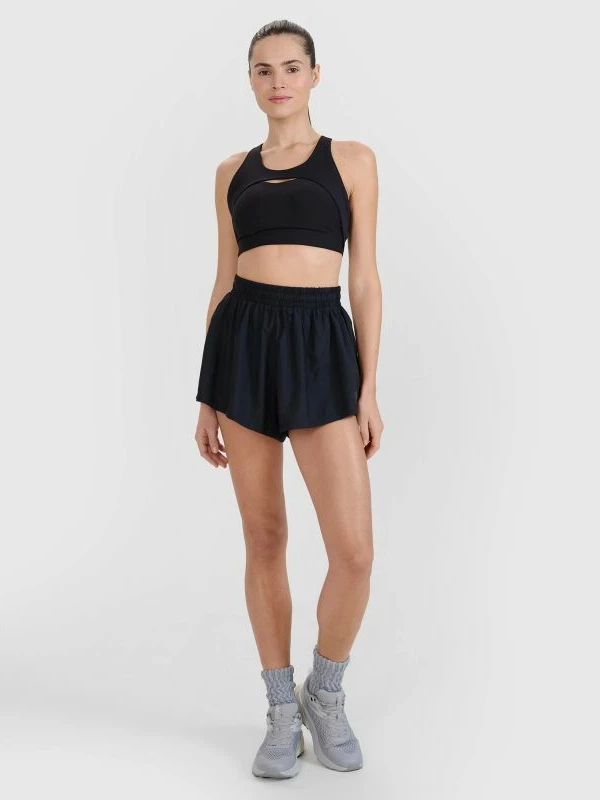 Shorce trajnimi për femra 4F, të zeza