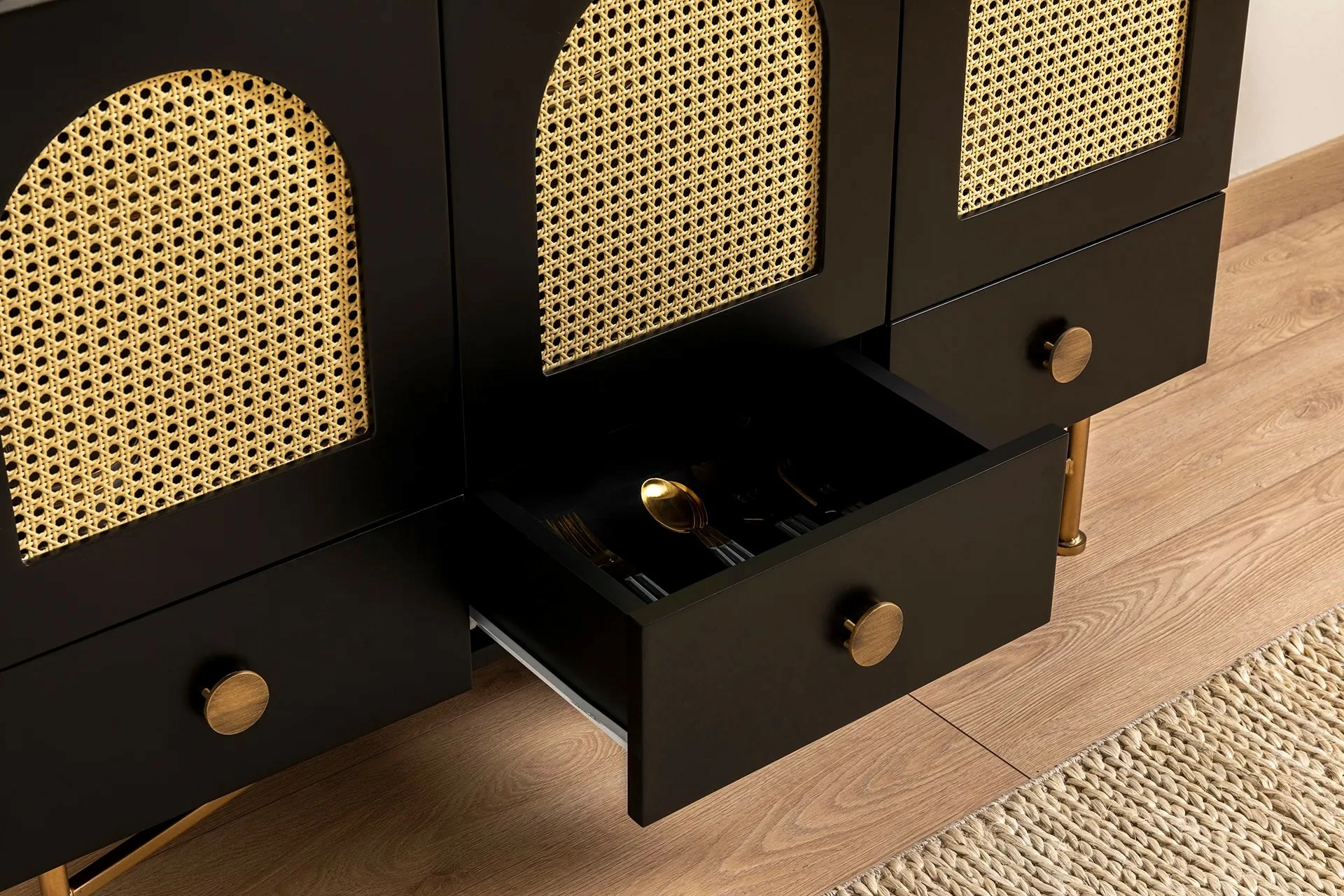 Konsolë Hanah Home, Cliff 63, e zezë