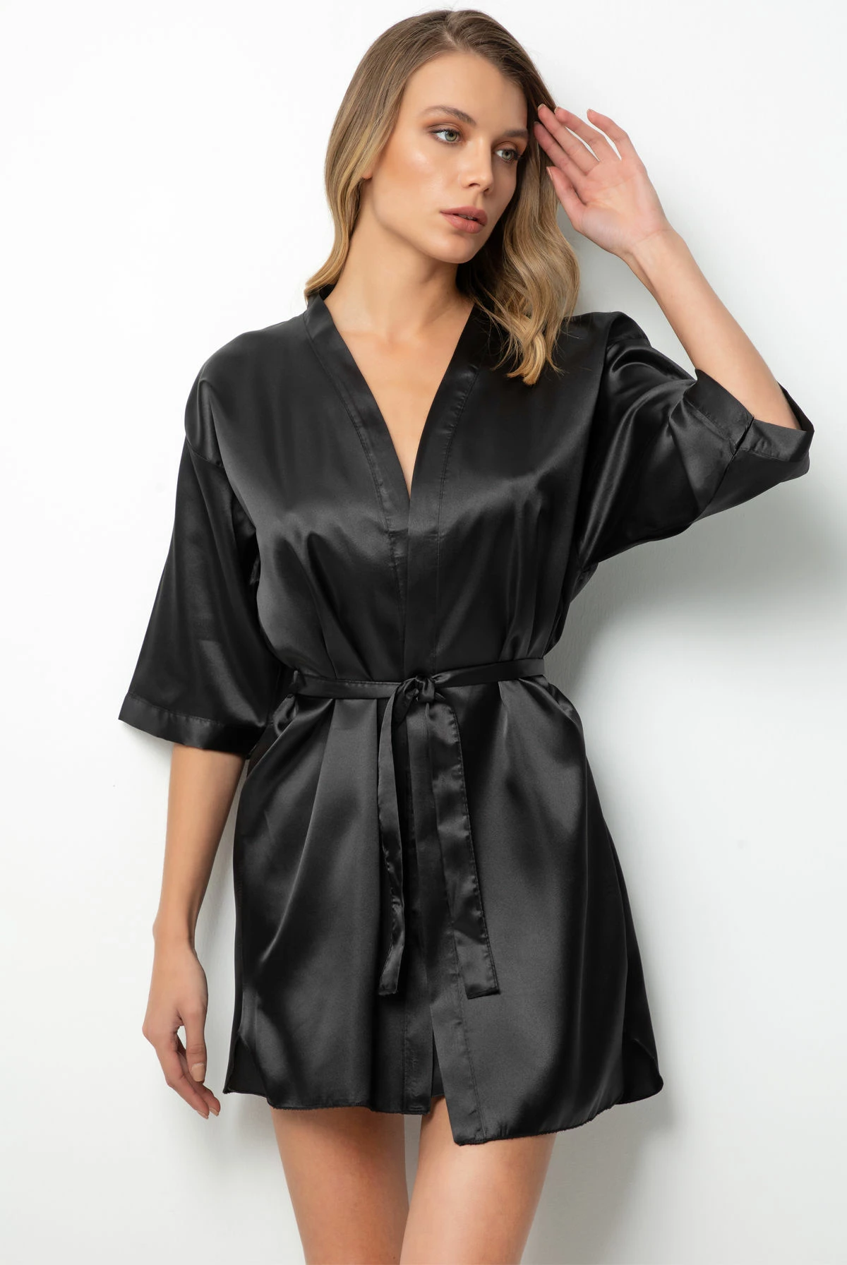 Rrobë mëngjesi Jumeon, e zezë, 001-018050