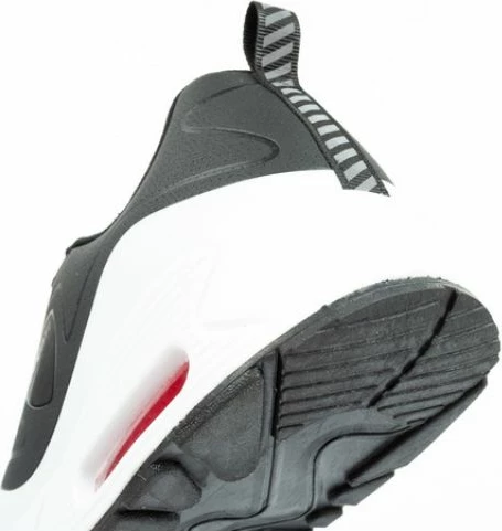 Atlete për meshkuj Inny, të bardha dhe të zeza