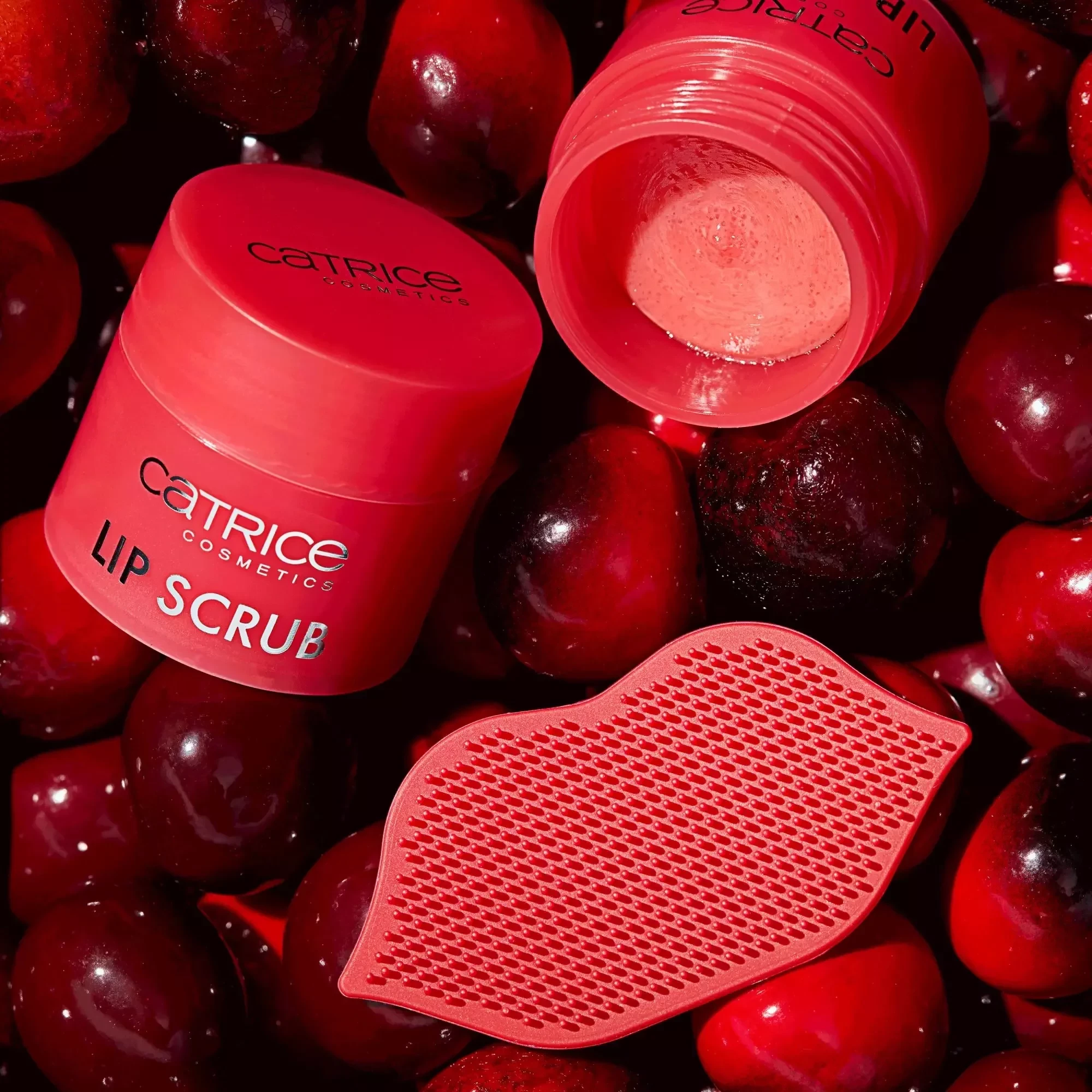 Set për buzë Catrice Lip peeling and mask Eternal 