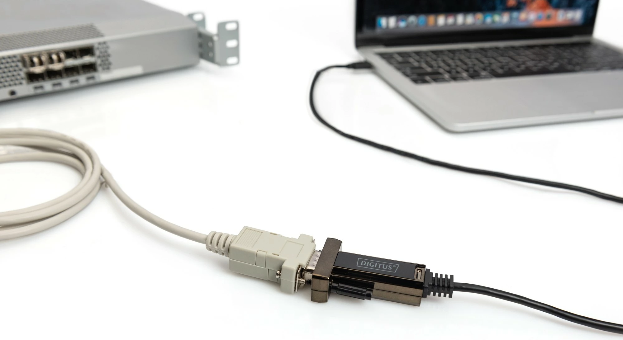 Adapter USB Type-C Digitus, 1 m, DB-9, Ngjyrë e zezë