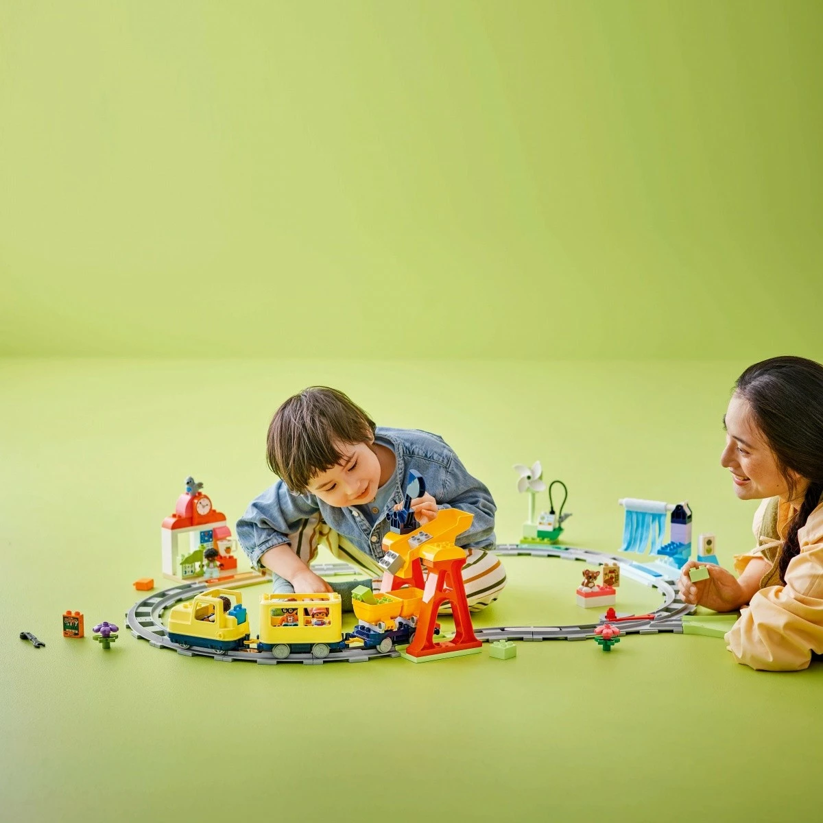 Set lodrash LEGO DUPLO 10428 tren interaktiv i madh, 103 pjesë, shumëngjyrësh